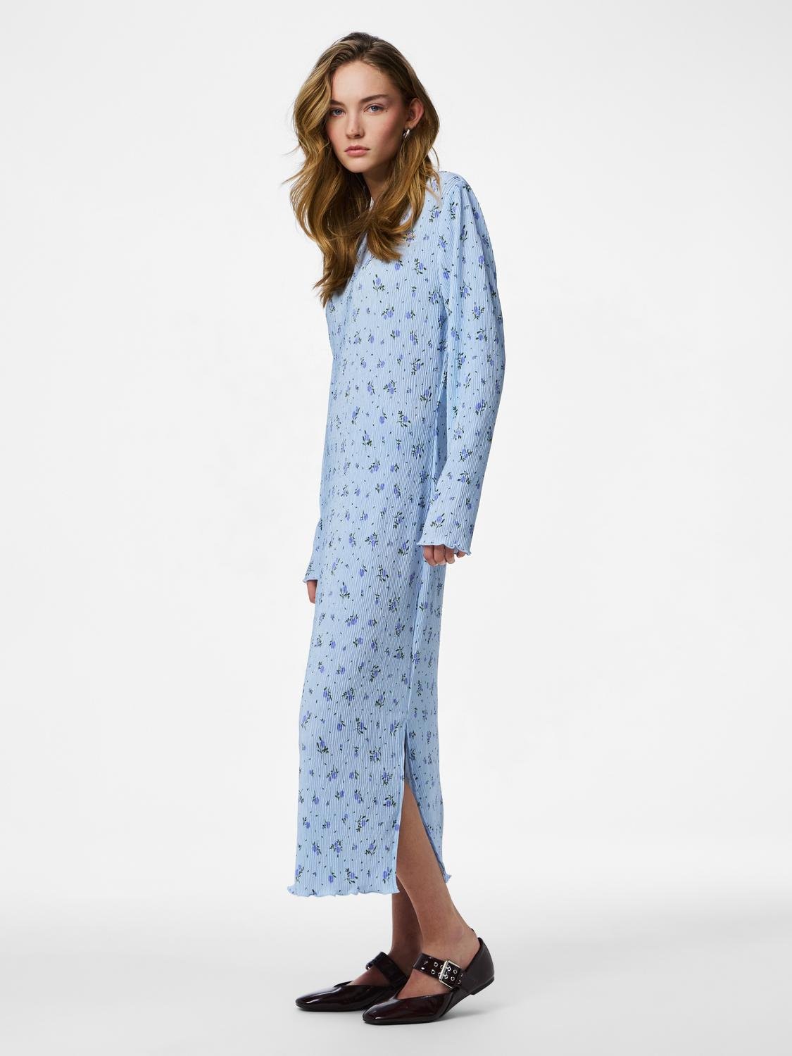 PCFLORA Midi Dress - Cashmere Blue - VERO MODA & VILA Bergvik